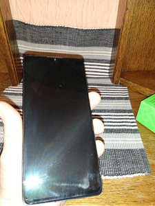 Huawei p30 nagu uus 128gb 6GB RAM (2 foto / 2)
