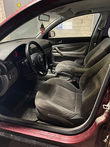 Volkswagen Passat 1.9TDI (2 foto / 7)