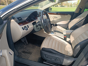 Volkswagen Passat cc 2009 (4 foto / 4)