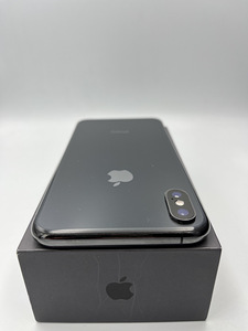 Heas korras iphone Xs Max 64GB Black. Uus aku (2 foto / 2)