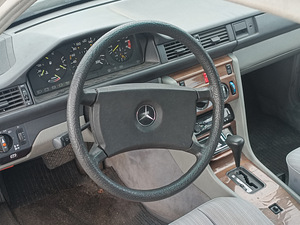 Мерседес бенц w124 om606 (8 фото из 11)