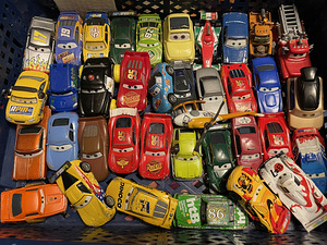 Metallist Cars autod Disney/Pixar (1 foto / 1)