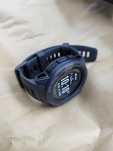 Garmin instinct solar (2 foto / 3)