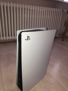 Müüa PS5 825GB Disc Edition + PS5 controller (2 foto / 5)