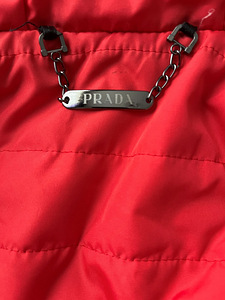 Куртка Prada (7 фото из 7)