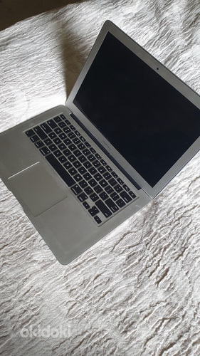 Macbook Air 2014, 13", 256GB SSD.