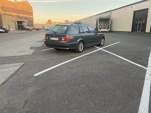 BMW 530d manual (10 foto / 10)
