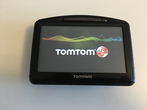 Navigaator TomTom Go930 (2 foto / 7)