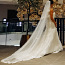 Шикарное свадебное платье со шлейфом и фата в подарок (фото #1)