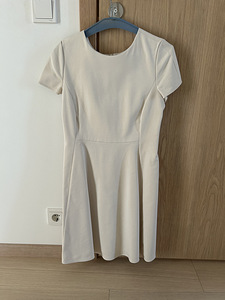 Emporio armani kleit (1 foto / 2)