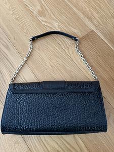 Dkny kott (2 foto / 4)