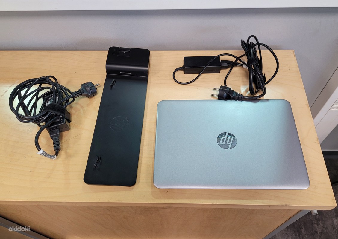 HP EliteBook 820 G3 12,5 "(i5-6300, 16 ГБ) + док-станция + 2 (фото #5)