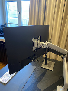 Icybox monitor stand (2 foto / 2)
