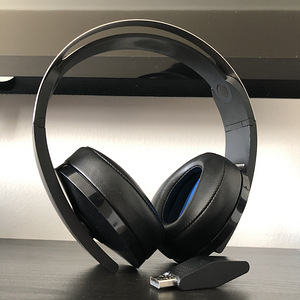 Sony PS4 Platinum headset 7.1 playstation 4 (1 foto / 1)