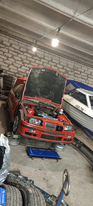 BMW 316/325 poolik ehitus (2 foto / 8)
