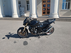 Kawasaki Z1000 (3 foto / 5)