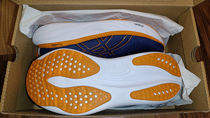Asics Gel-Nimbus 25 (2 foto / 5)