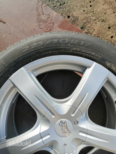 225/50R17 Michelin