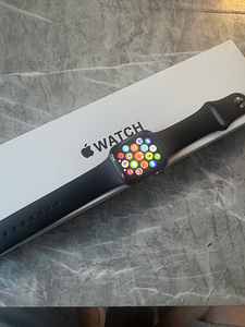 Apple Watch SE 40mm (2 foto / 3)