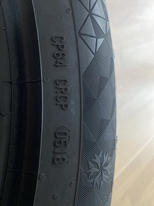 235/50R19 Continental lamellrehvid komplekt (4 foto / 4)