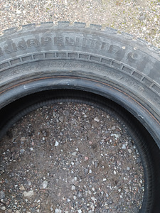 Rehv 215/65 R16C Nokian (2 foto / 4)