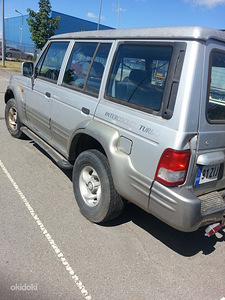 Hyundai Galloper (6 фото из 7)