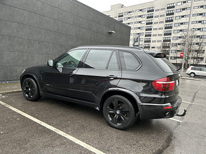 BMW X5 E70 35D M-pakett 210kw (2 foto / 9)