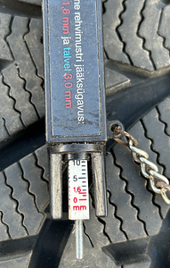 Nastrehvid Toyo Observe g3-ice 235/60 r18 (3 foto / 3)