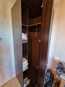 Nurgakapp peegliga (2 foto / 2)