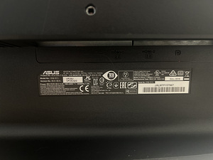 Monitor Asus VP28U 28" 3840x2160 (4K UltraHD) (3 foto / 5)