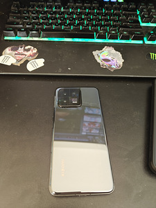 Xiaomi 13 8/256Gb (2 foto / 4)