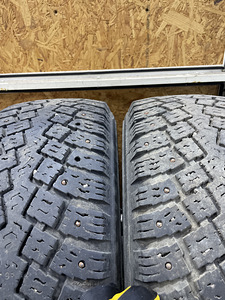 Nokian 205/65 R16 C (2 foto / 2)