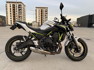 Kawasaki Z650 2020 (1 foto / 7)