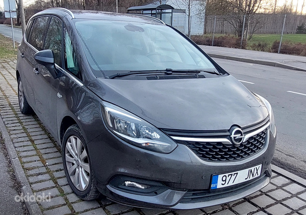 Opel zafira tourer (фото #1)