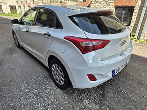 Rent auto / Rent a car / DIZEL / 2015a. (4 foto / 10)