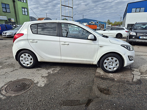 Autorent / Autorent / manual (2 foto / 10)