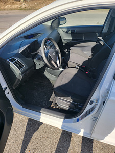 Autorent / Autorent / wolt, bolt food / (7 foto / 9)
