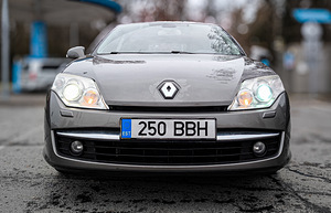 Renault Laguna (1 фото из 7)