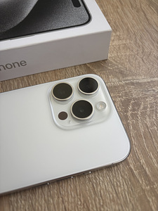 Apple Iphone 15 Pro 128gb White Titanium (2 foto / 6)
