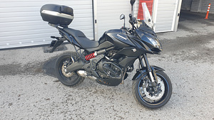 KAEASAKI VERSUS 650 ABS (7 foto / 8)