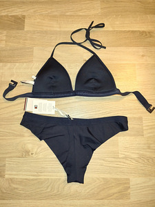 Бикини Tommy Hilfiger (3 фото из 3)
