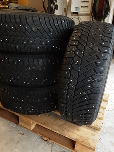 265/65 R17 naastudega (2 foto / 2)