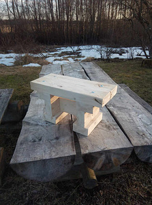 Väike puidust taburet (2 foto / 2)