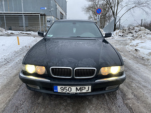BMW 730d individual (1 foto / 8)