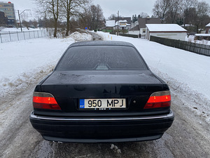 BMW 730d individual (5 foto / 8)