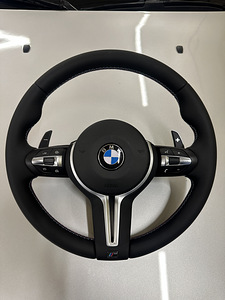 Руль серии BMW F (1 фото из 3)