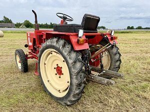 T 25 (5 foto / 7)