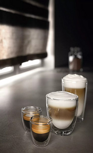 Täisautomaatne espressomasin PHILIPS (8 foto / 9)