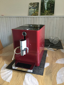 JURA ENA Micro 9 One Touch Täisautomaatne espressomasin (2 foto / 5)