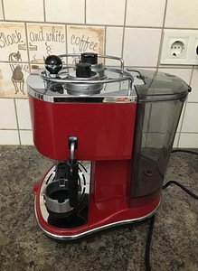 Kohvimasin Espressomasin DeLonghi Icona Vintage (3 foto / 3)